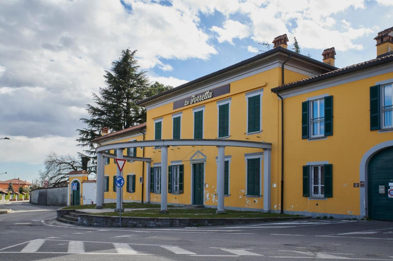 Foresteria La Torretta Fino Mornasco Exterior photo
